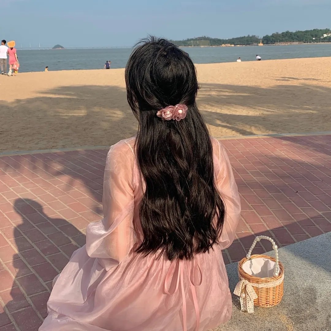 飞哥与小佛的时空大冒险